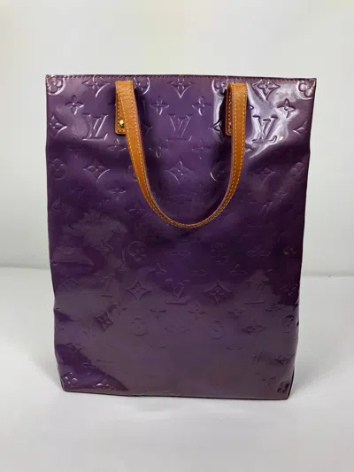 Pre-owned Louis Vuitton Vernis Reade Mm Tote Bag In Purple