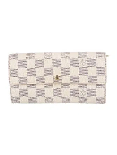 Pre-owned Louis Vuitton Vintage 2007 Sarah Wallet In Neutral