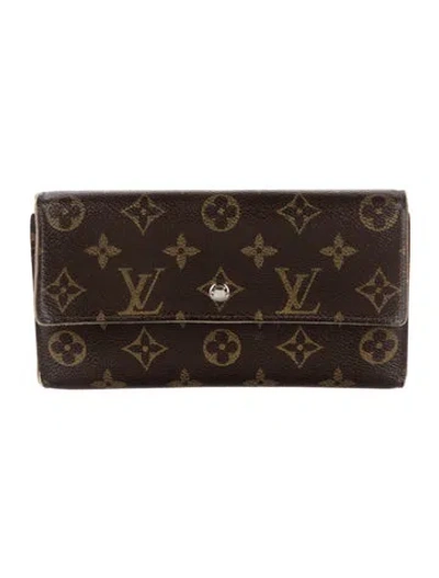 Pre-owned Louis Vuitton Vintage 2009 International Wallet In Brown