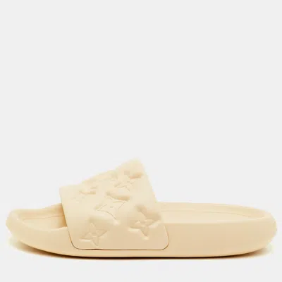 Pre-owned Louis Vuitton Waterfront Size 41 Cream Monogram Rubber Pool Slide Sandals In White