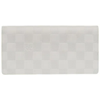 Pre-owned Louis Vuitton White Damier Infini Long Wallet (bi-fold) ()