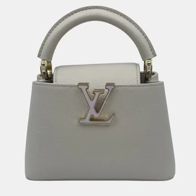 Pre-owned Louis Vuitton White Leather Mini Capucines Bag