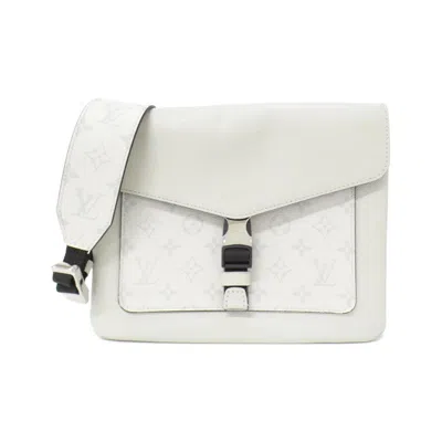 Pre-owned Louis Vuitton White Taigarama Shoulder Bag ()