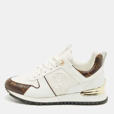 Pre-owned Louis Vuitton White/brown Monogram Canvas And Leather Run Away Low Top Sneakers Size 36