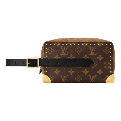 Louis Vuitton (wmns)  26 Locker Dopp Kit 'brown'