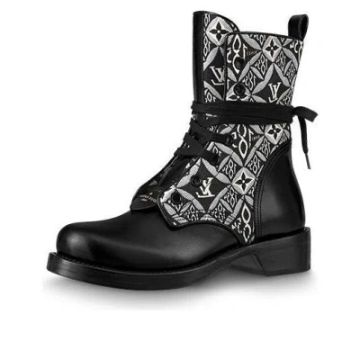 Pre-owned Louis Vuitton (wmns)  Metropolis Boots 'black White Monogram' In Multi