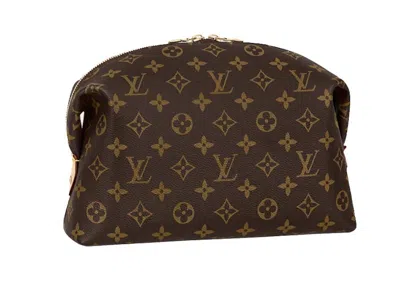 Pre-owned Louis Vuitton Women's  Cosmetic Pouch Gm In Monogram