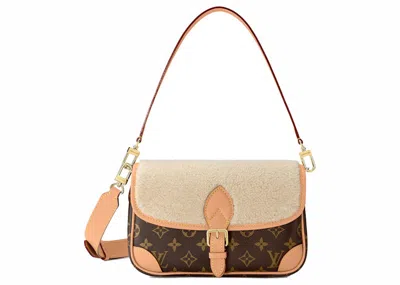 Pre-owned Louis Vuitton Women's  Diane Monogram Handbag In Brown