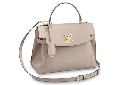 Pre-owned Louis Vuitton Women's  Lockme Ever Mm In Greige