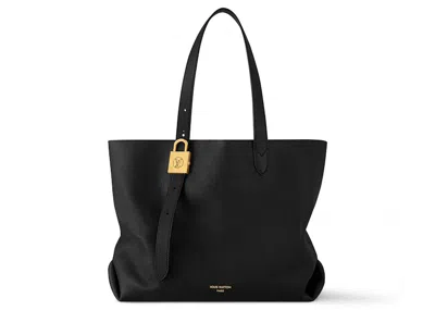 Pre-owned Louis Vuitton Women's  Low Key Cabas Mm In Black