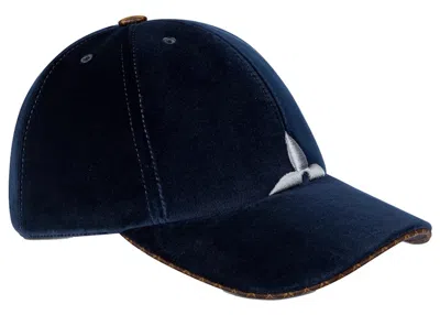Pre-owned Louis Vuitton Women's  Lv Touch Cap In Blue Marine