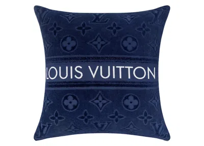 Pre-owned Louis Vuitton Women's  Lvacation Beach Pillow In Navy Blue