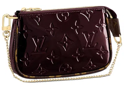Pre-owned Louis Vuitton Women's  Mini Pochette Accessoires Monogram Vernis In Amarante Red