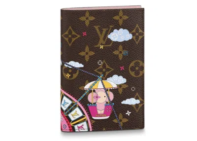 Pre-owned Louis Vuitton Women's  Passport Cover Monogram (3 Cqrd Slot) Vivienne Holiday In Rose Ballerine Pink