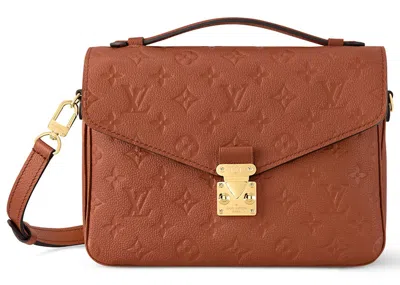 Pre-owned Louis Vuitton Women's  Pochette Metis In Cognac
