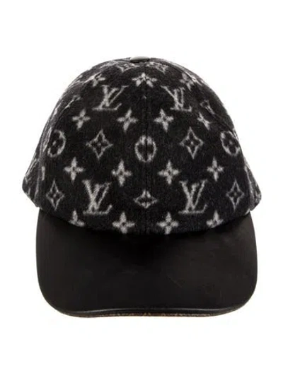 Pre-owned Louis Vuitton Wool Monogram Cap In Black