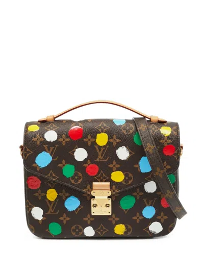 Louis Vuitton X Yayoi Kusama Pochette Métis Painted Dots Shoulder Bag In Brown