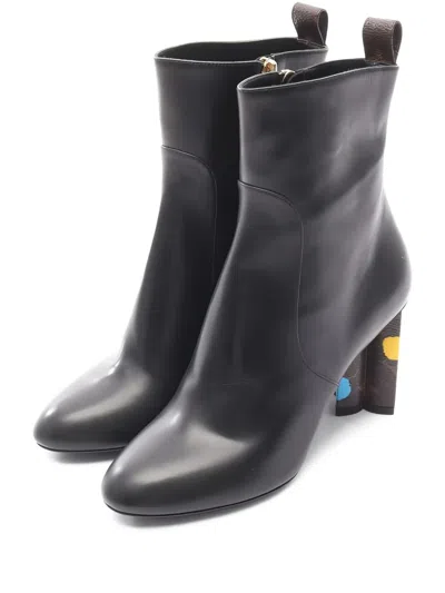 Pre-owned Louis Vuitton X Yk 125mm Silhouette Ankle Boots In Black