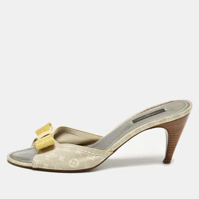 Pre-owned Louis Vuitton Yellow/cream Monogram Fabric And Patent Leather Bow Slide Sandals Size 39.5