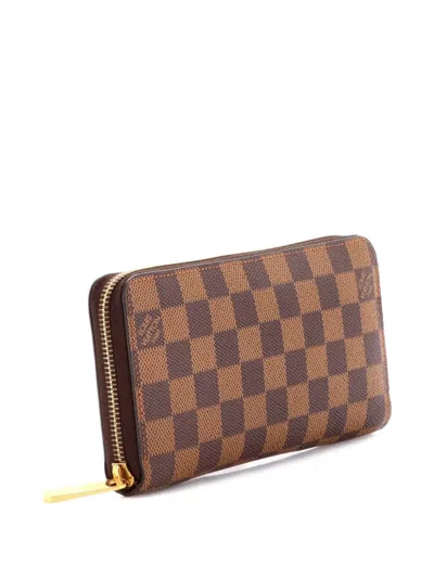 Pre-owned Louis Vuitton Zippy Wallet Damier Small Wallets In Brown