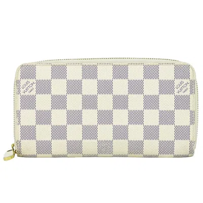 Pre-owned Louis Vuitton Zippy Wallet Leather Wallet () In White