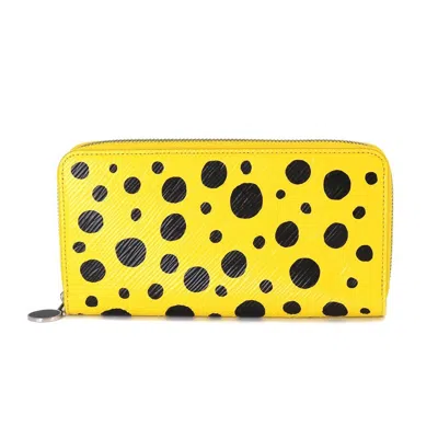 Pre-owned Louis Vuitton Zippy Wallet Leather Wallet () In Yellow