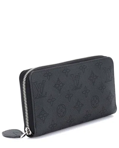 Louis Vuitton Zippy Wallet Mahina Leather (authentic Pre-loved)