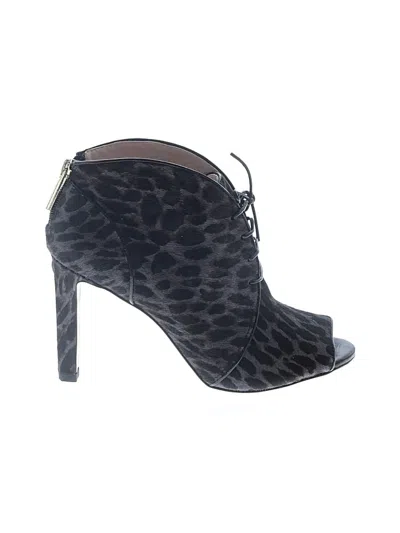 Pre-owned Louise Et Cie Ankle Boots In Black