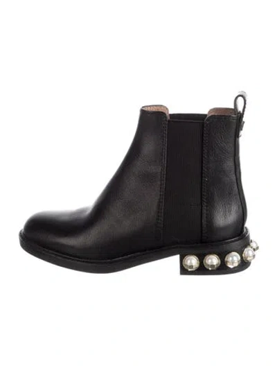 Pre-owned Louise Et Cie Leather Chelsea Boots In Black