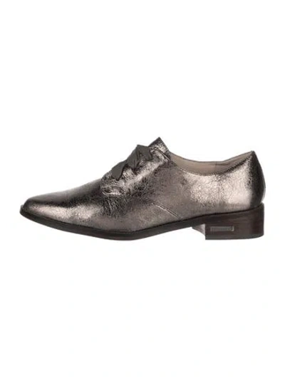 Pre-owned Louise Et Cie Leather Patterned Oxfords In Gold
