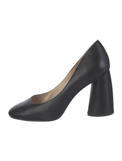 Pre-owned Louise Et Cie Leather Pumps In Black