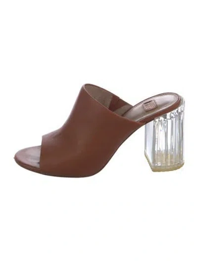 Pre-owned Louise Et Cie Leather Slides In Brown