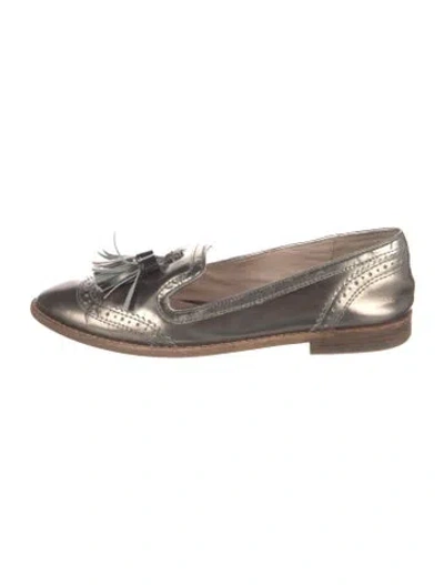 Pre-owned Louise Et Cie Leather Tassel Accents Loafers