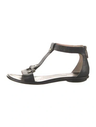 Pre-owned Louise Et Cie Leather T-strap Sandals In Black
