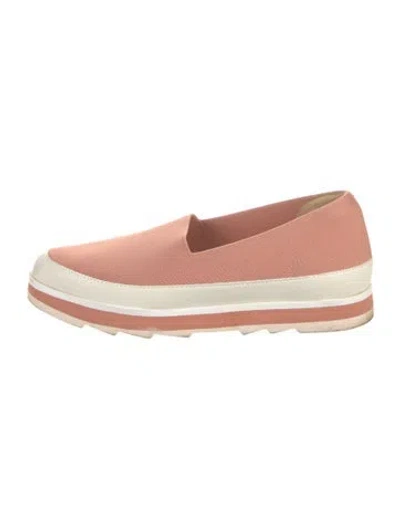 Pre-owned Louise Et Cie Loafers In Orange