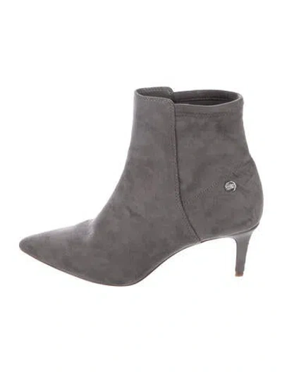 Pre-owned Louise Et Cie Suede Boots In Gray