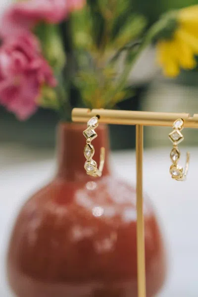 Louise Hendricks Perfect Hoops Earrings In Gold