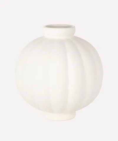 Louise Roe Balloon Vase 01