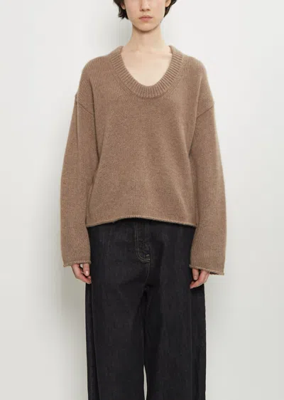 Loulou De Saison Derry Cashmere U-neck Sweater In Brown