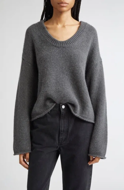 Loulou De Saison Derry Cashmere U-neck Sweater In Gray