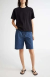 Loulou De Saison Isu Organic Cotton Denim Shorts In Washed Blue