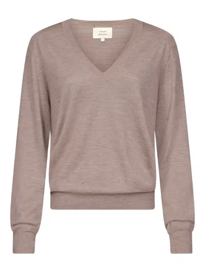Loulou De Saison Julio V-neck Cashmere Sweater In Multi
