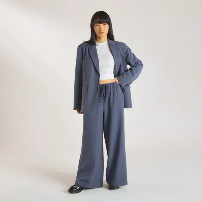 Lounge Blue