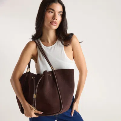 Lounge Chocolate In Brown