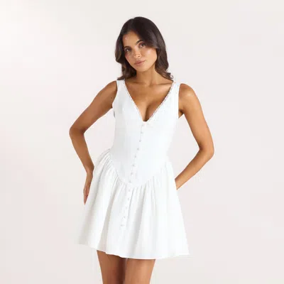 Lounge Cream In White