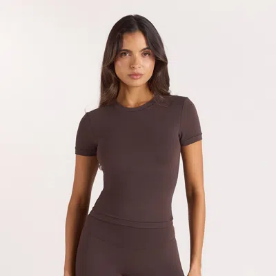 Lounge Dark Chocolate In Brown