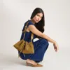 Lounge Khaki Tan In Blue