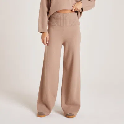 Lounge Mink In Brown