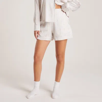 Lounge Pearl In White