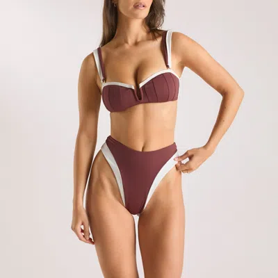 Lounge Plum